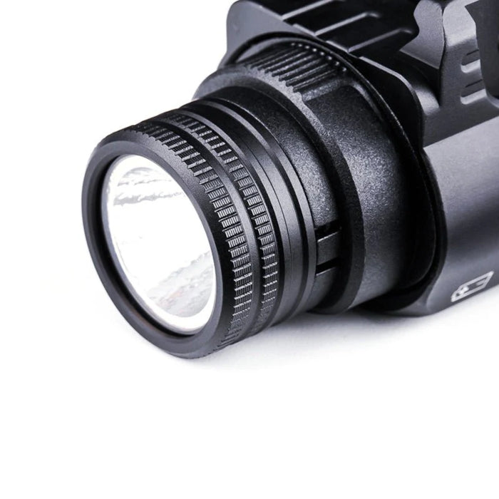 Linterna Táctica Nextorch 1300 Lúmenes vista frontal