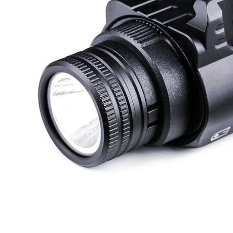Linterna Táctica Nextorch 1300 Lúmenes vista frontal
